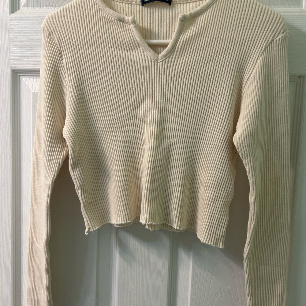 Brandy Melville Cream Ribbed V-Notch Crop Top
